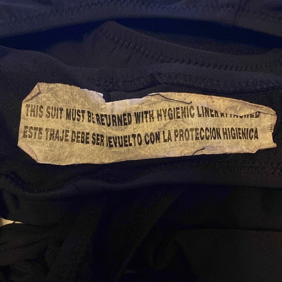 Shade & Shore One Shoulder Bow Side Cut-Out 1-Piece Swimsuit Black Sz Small NWT - Picture 11 of 12